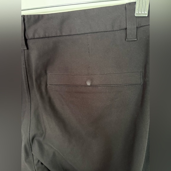 Lululemon Men’s Black Commission Warpstream Pants - Size 32 - Picture 6 of 8